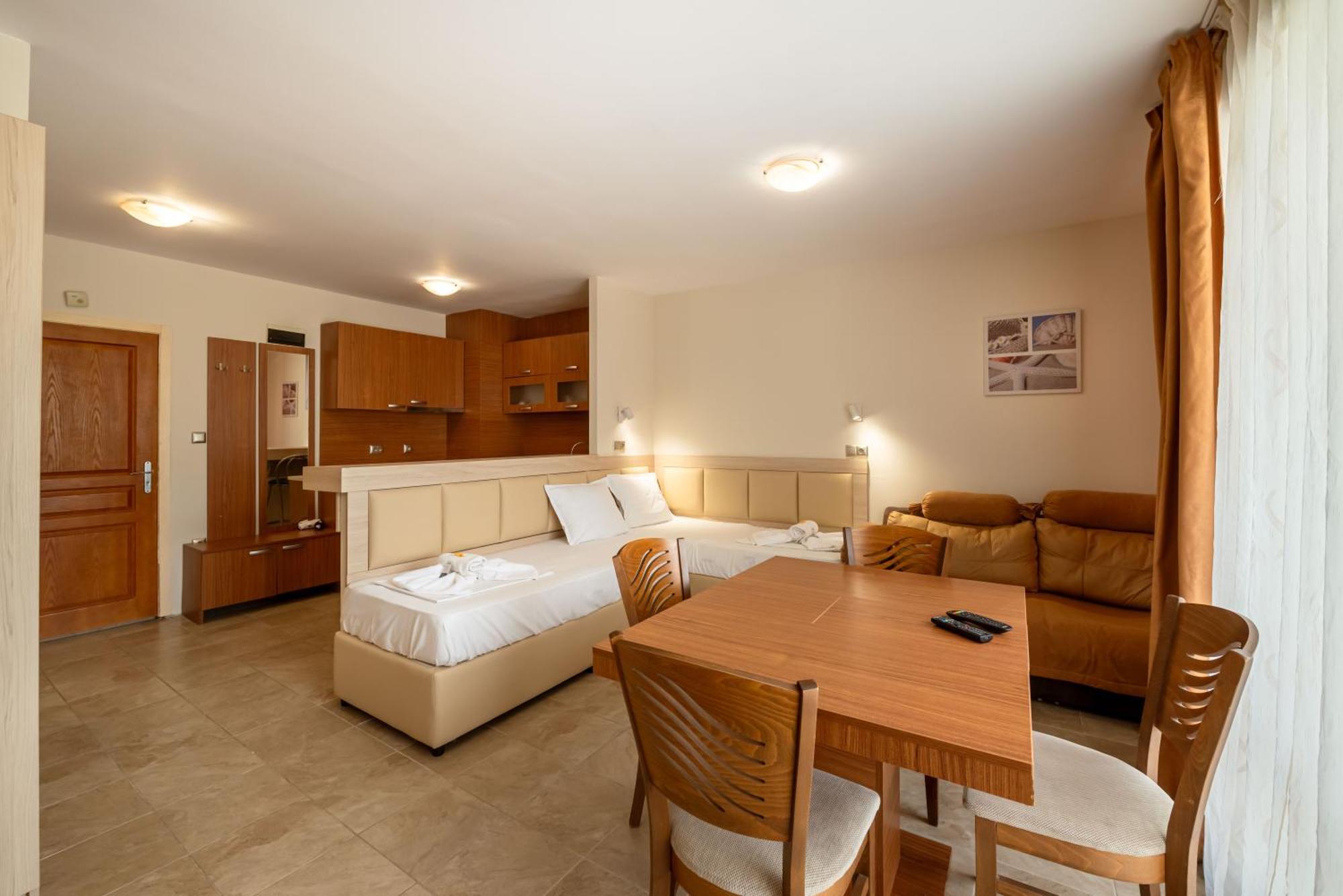 Perla Apartments Несебър Екстериор снимка